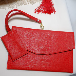 Open image in slideshow, YAMINA Grain Leather Clutch With Matching Card Holder
